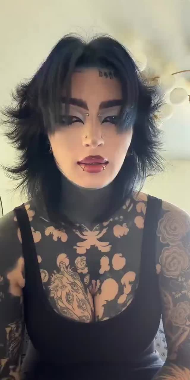 @comeovwhenursober TikTok live recording