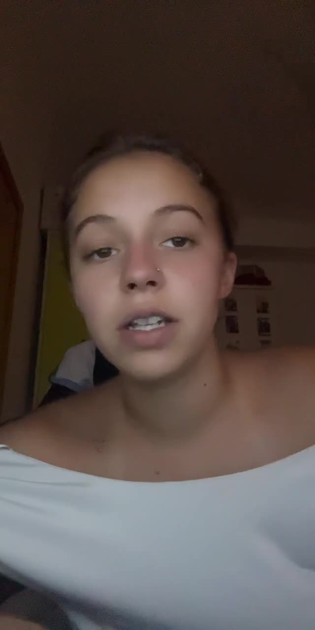 @ainaraberengueer_ TikTok live recording