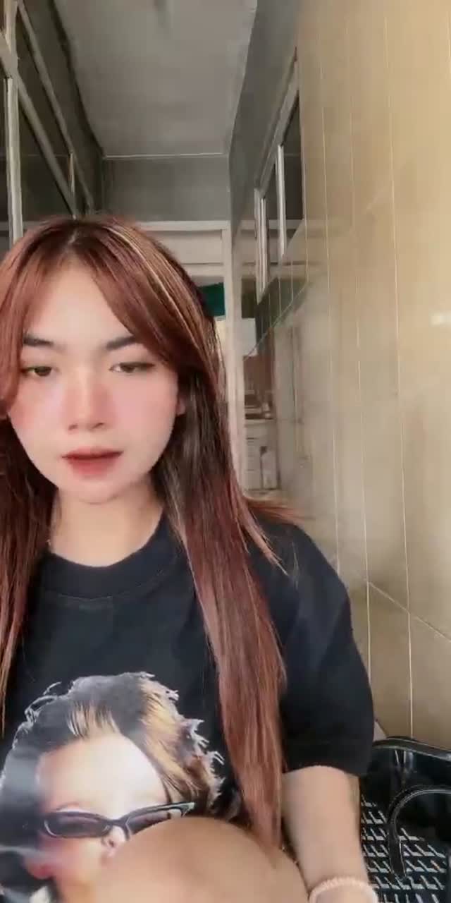 @18buttrfly__ TikTok live recording