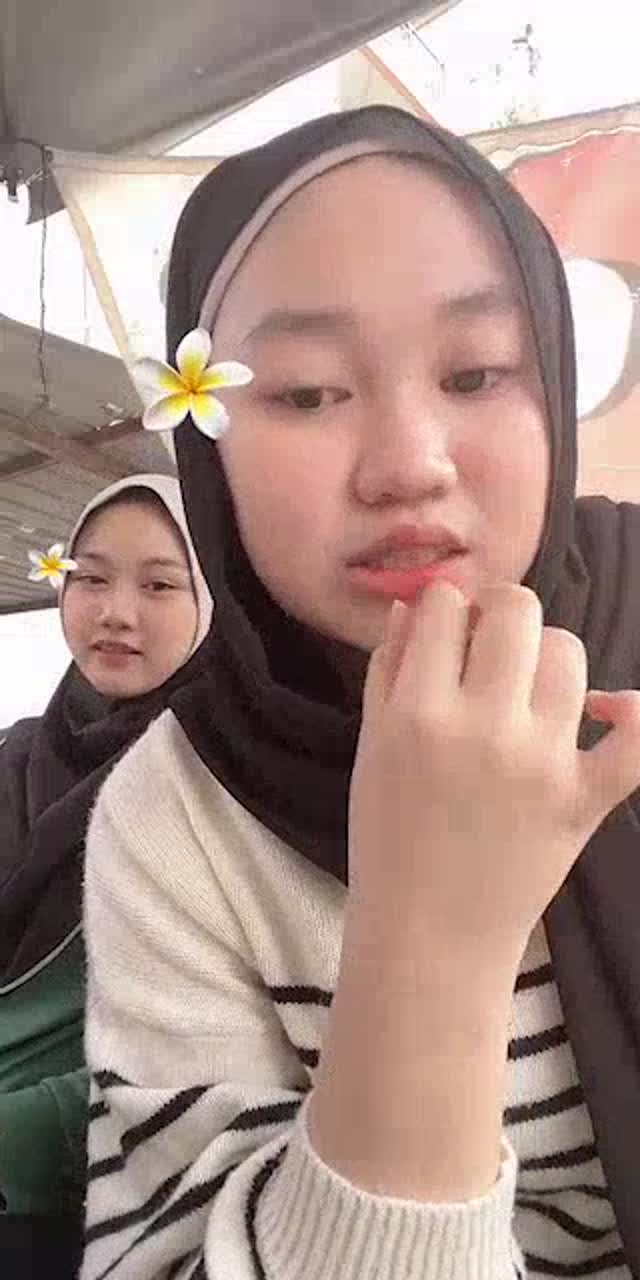 @222putry TikTok live recording