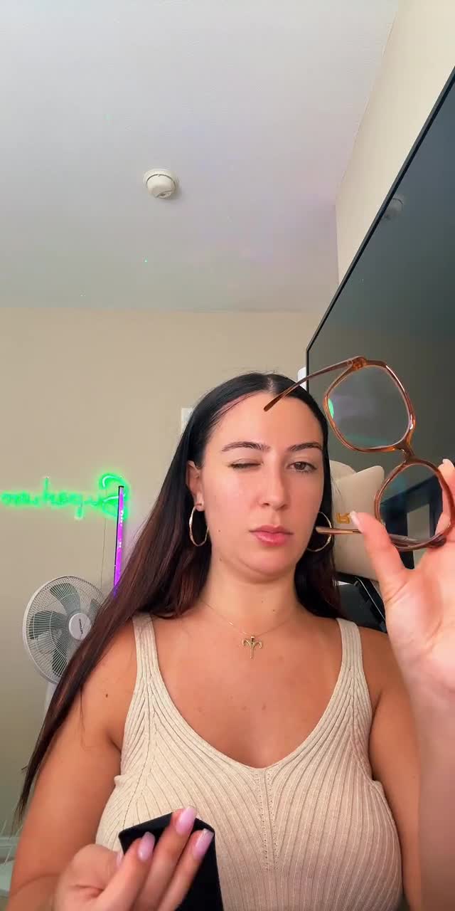 @itsjessicavanessa TikTok live recording