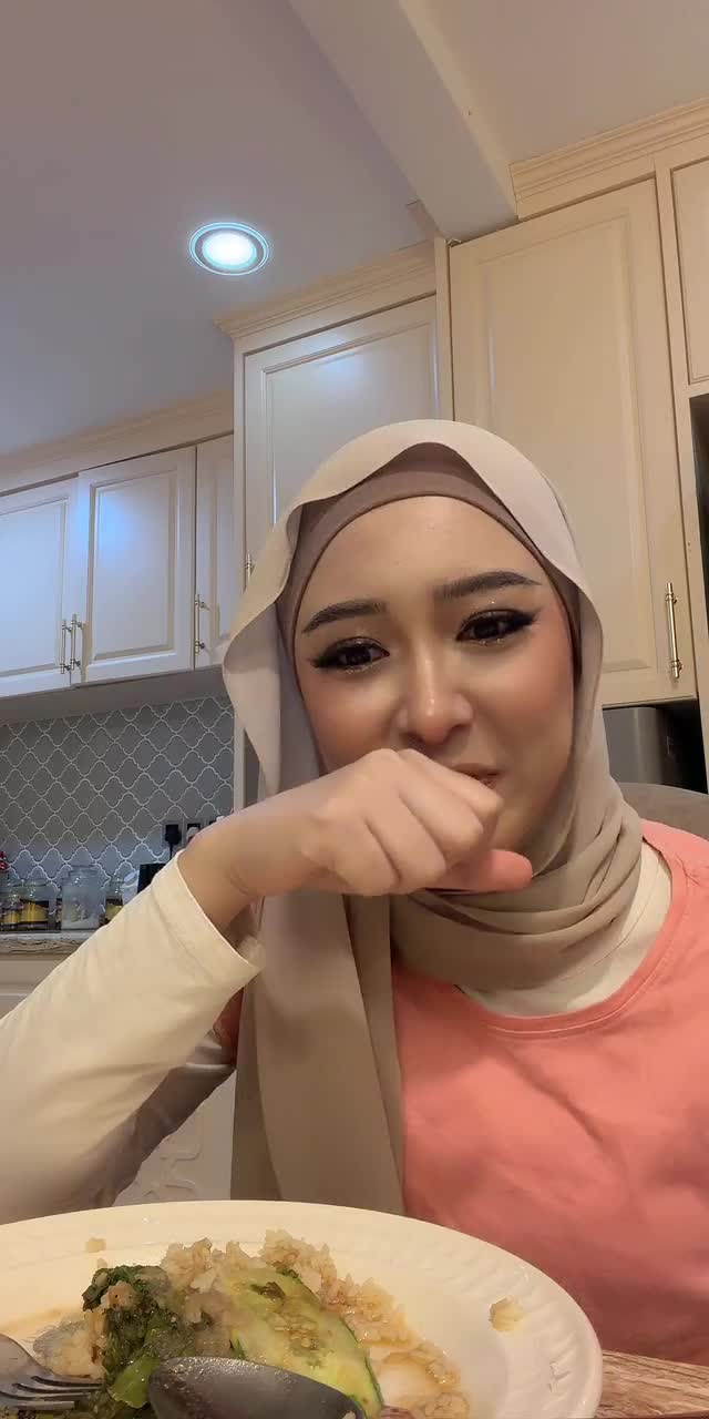@nesslow_