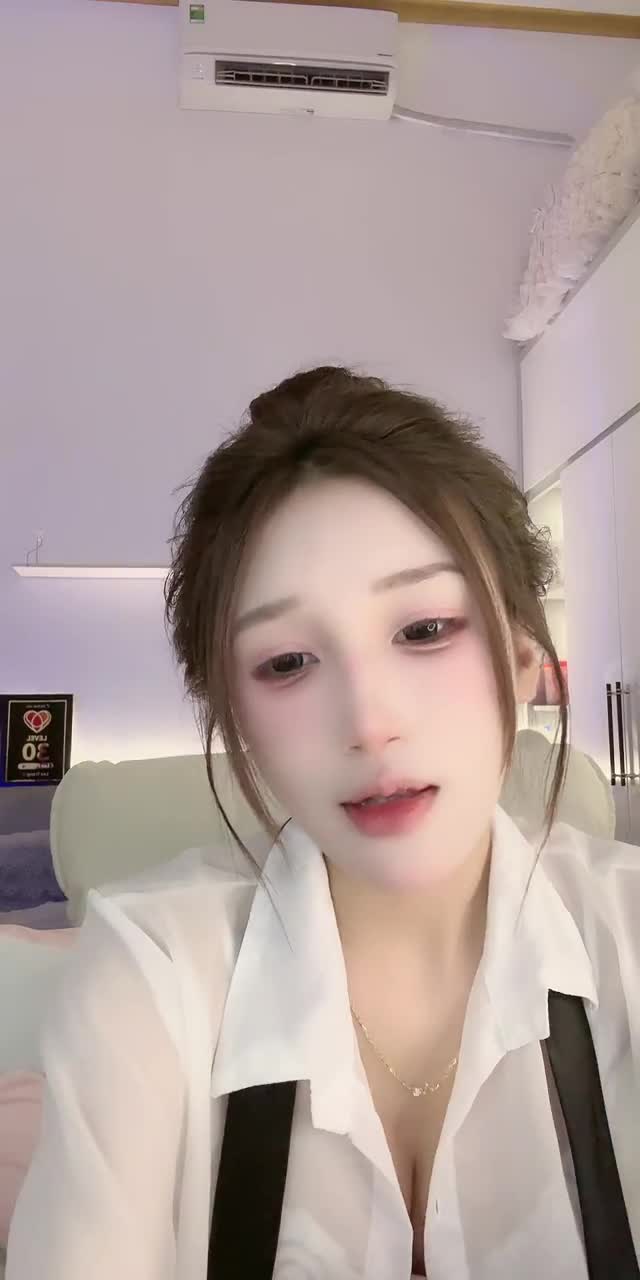 @ebeechipchip TikTok live recording