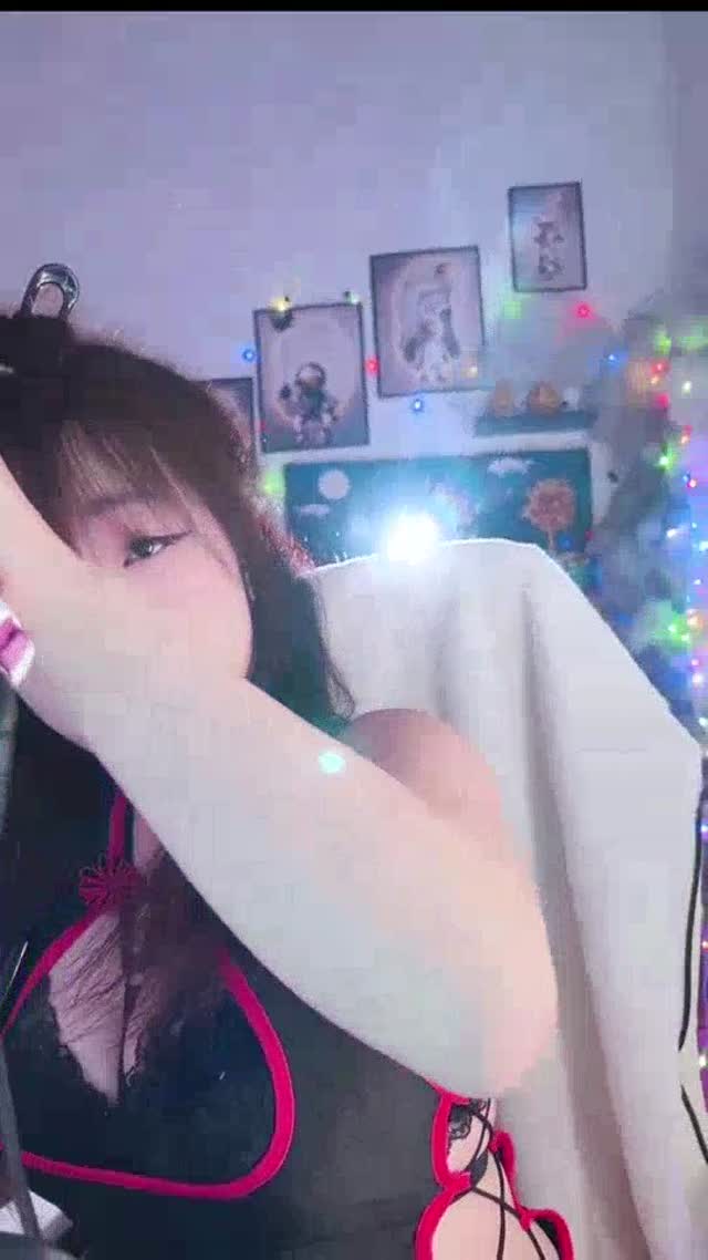 @p.tholupi588 TikTok live recording