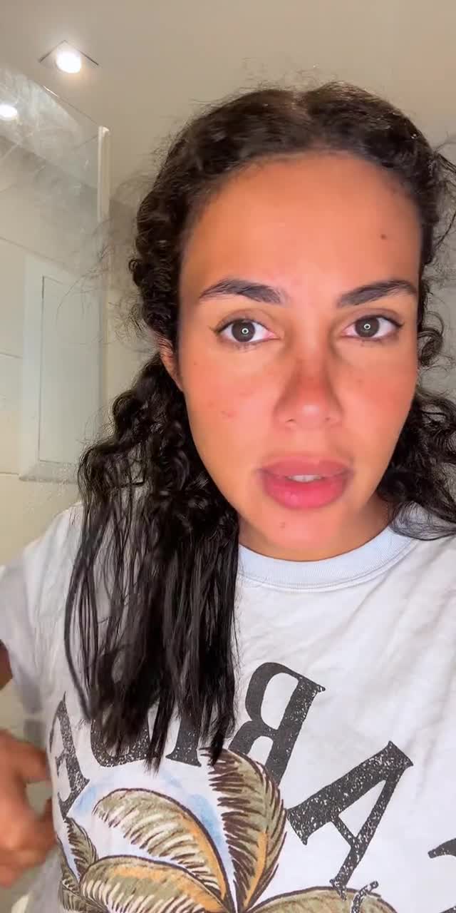 @carolineflorstad.off TikTok live recording
