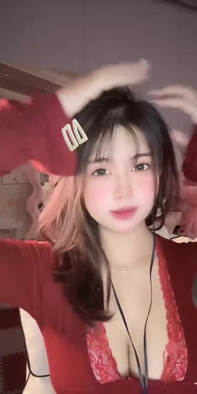@traneeeee.05 TikTok live recording