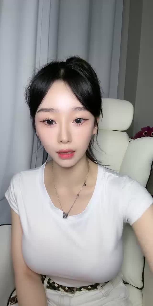 @0.1.2.4__ TikTok live recording