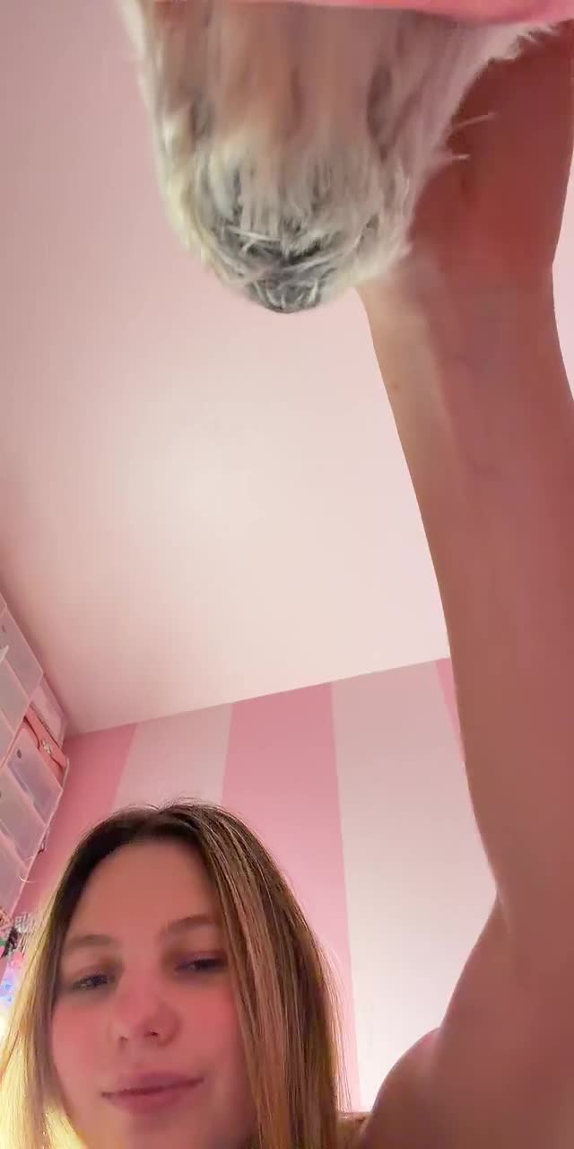 @badbitch42004 TikTok live recording
