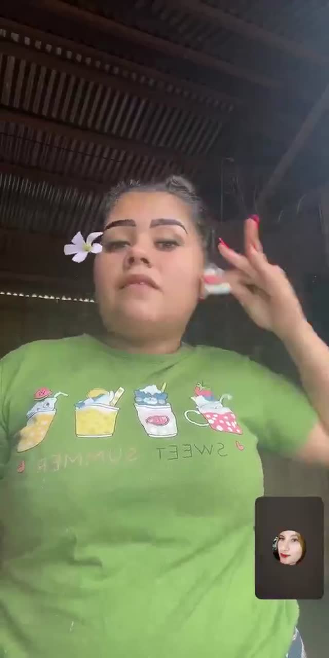 @gabriellyol3 TikTok live recording