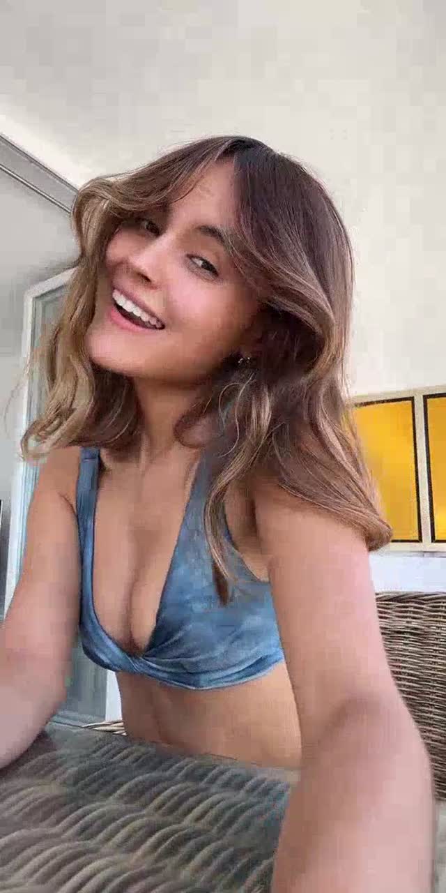 @jessica1144_ TikTok live recording