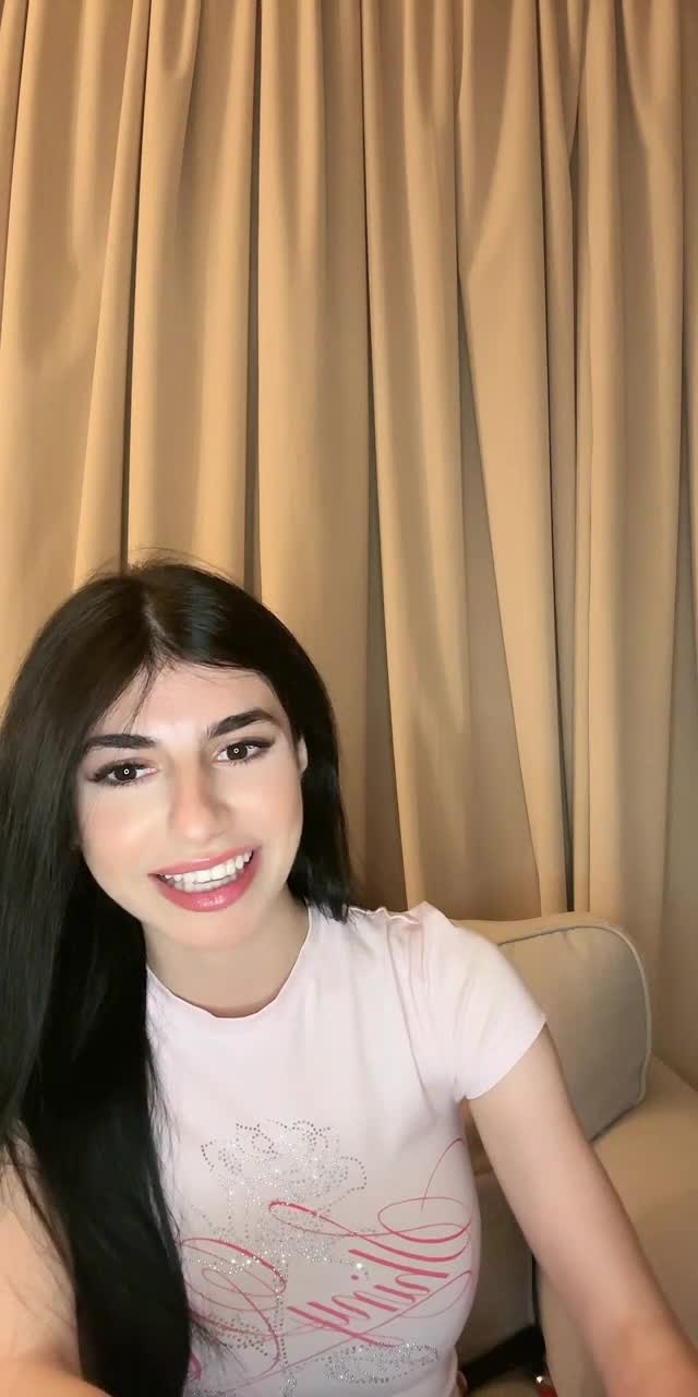 @_2zvx TikTok live recording