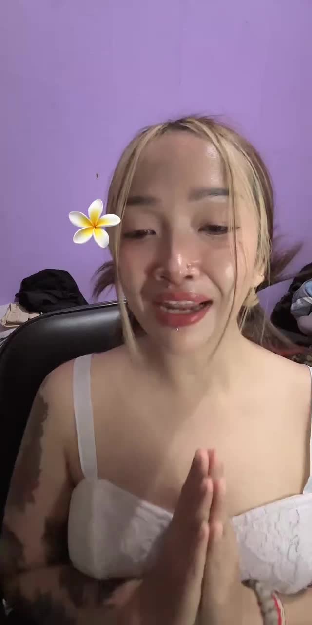 @miiiaaauuuwww_ TikTok live recording