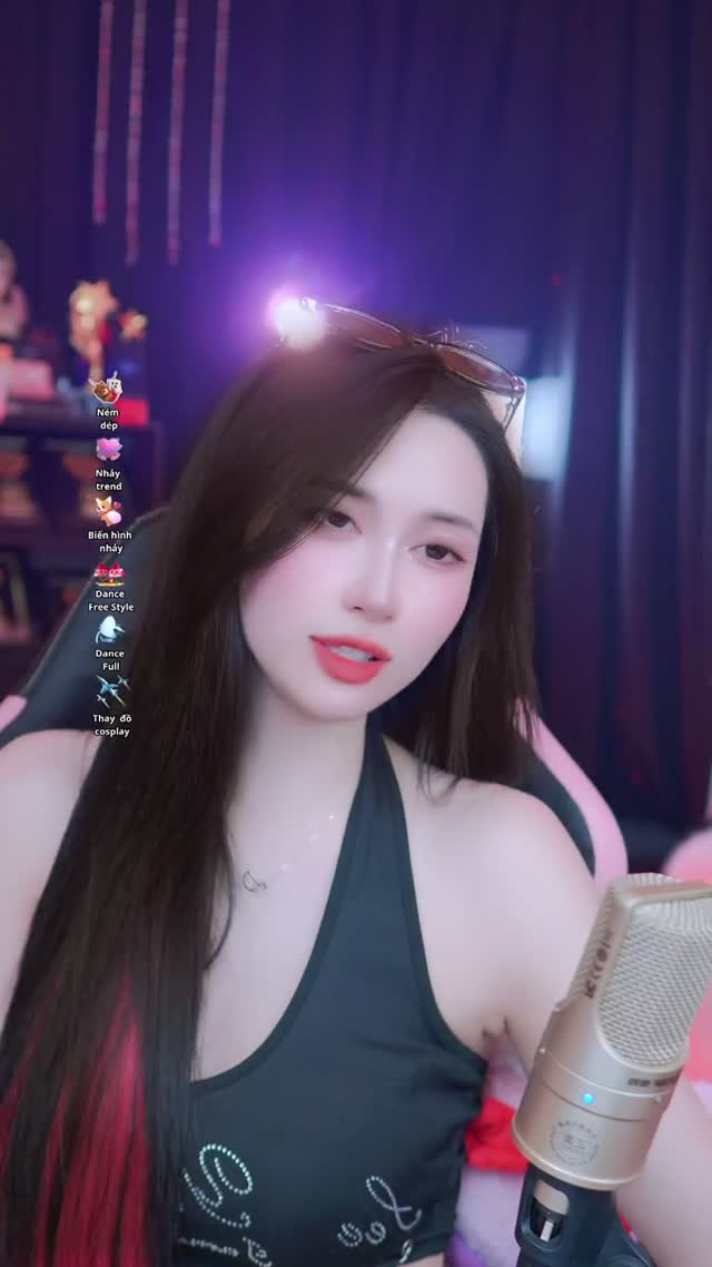 @meow.dancexinh TikTok live recording