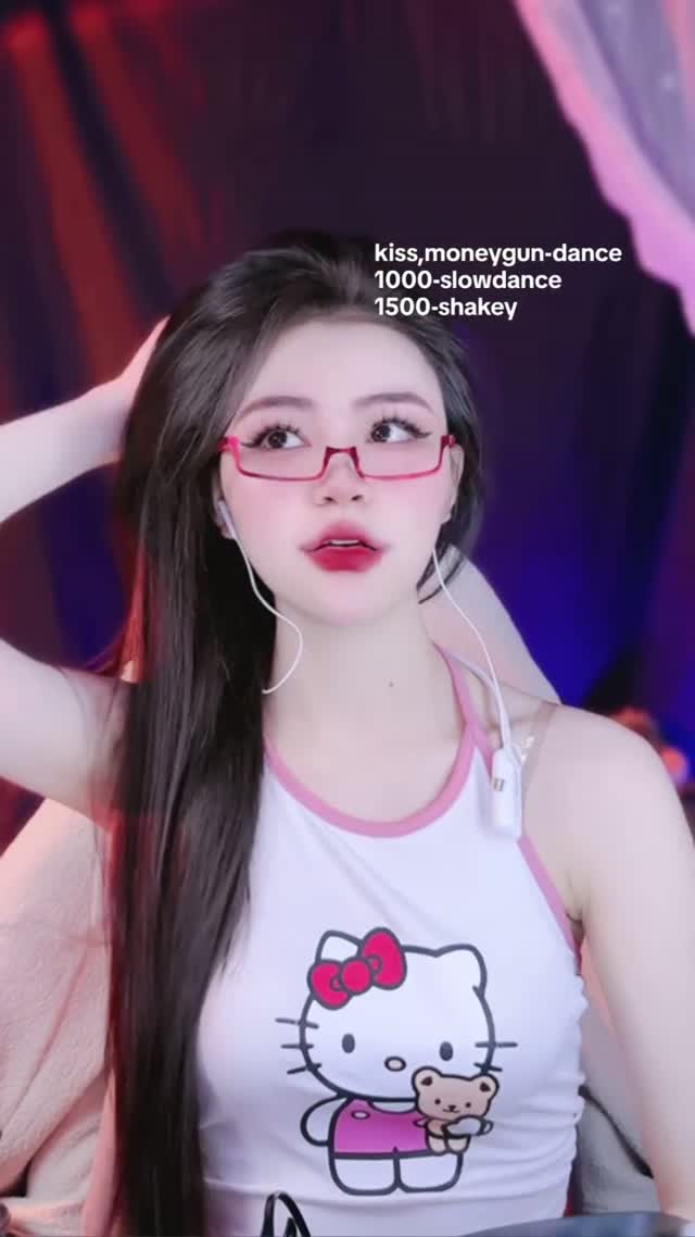 @khanhhoa1982 TikTok live recording