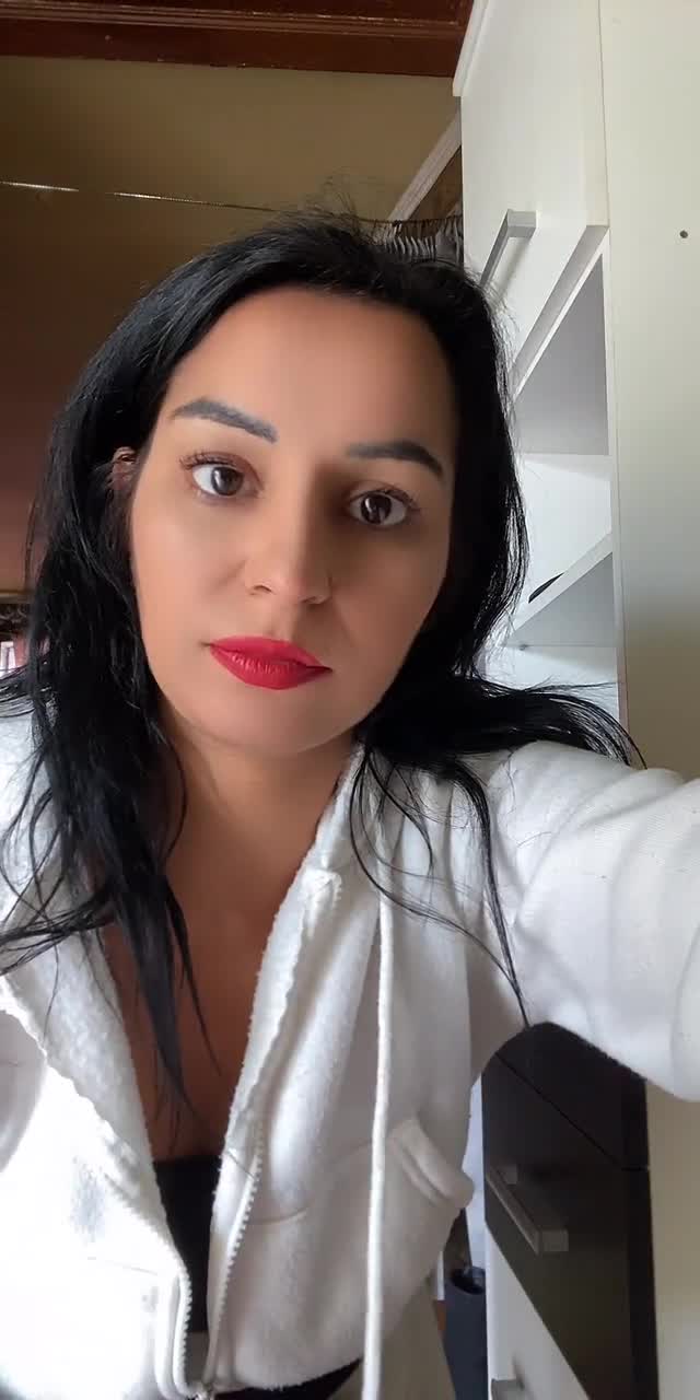 @angikaa21 TikTok live recording