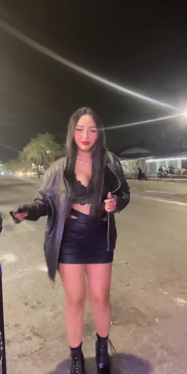 @licoreria.salvatierra TikTok live recording