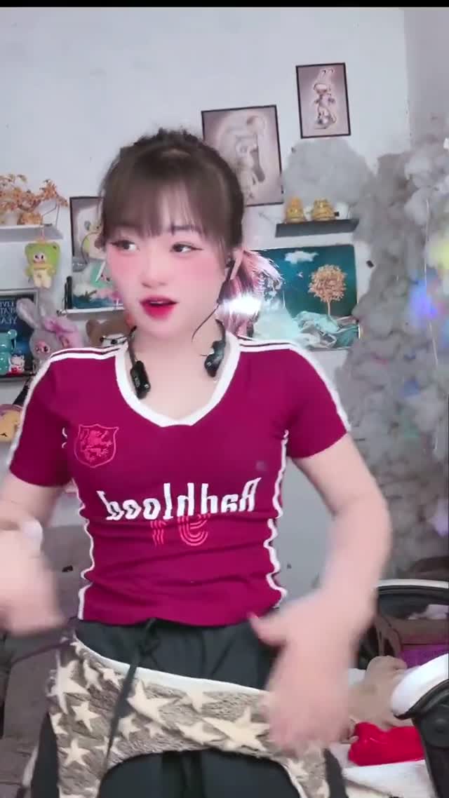 @p.tholupi588 TikTok live recording