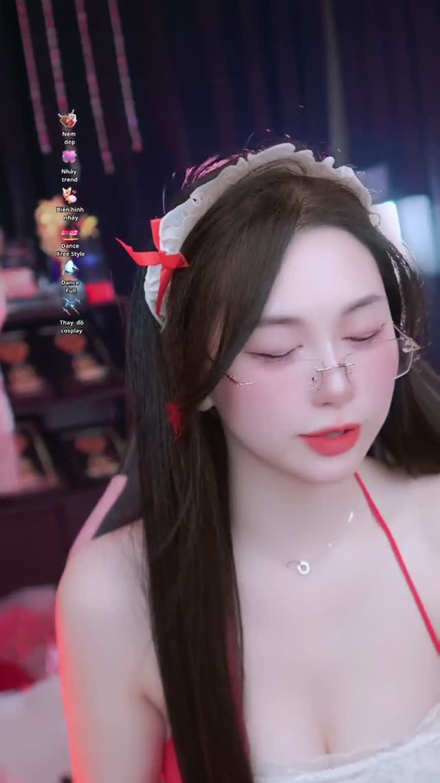 @meow.dancexinh TikTok live recording
