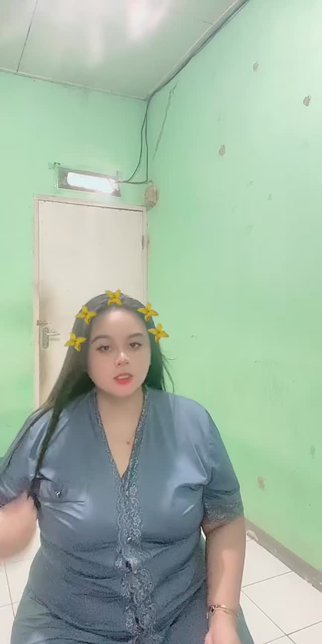 @chintiatia25 TikTok live recording