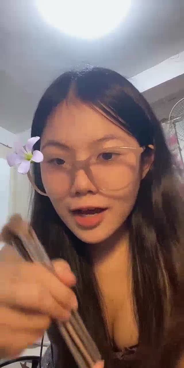 @pullmecl0serfz TikTok live recording
