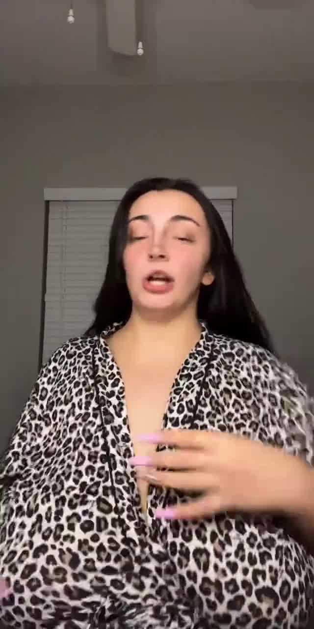 @stassiehtx