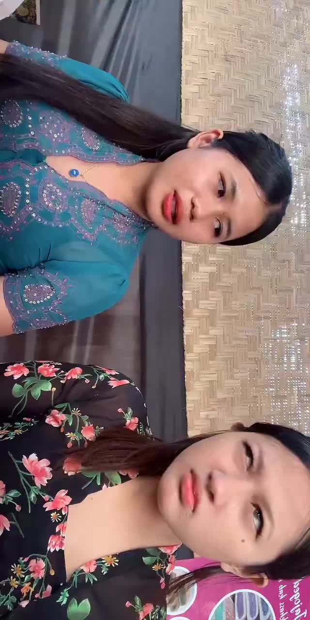 @iniiscrsmaa TikTok live recording