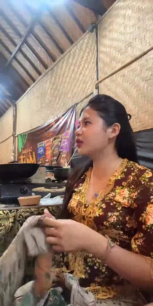@iniiscrsmaa TikTok live recording