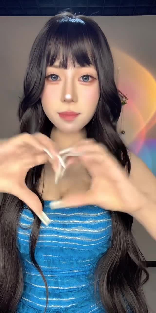@round1688886 TikTok live recording