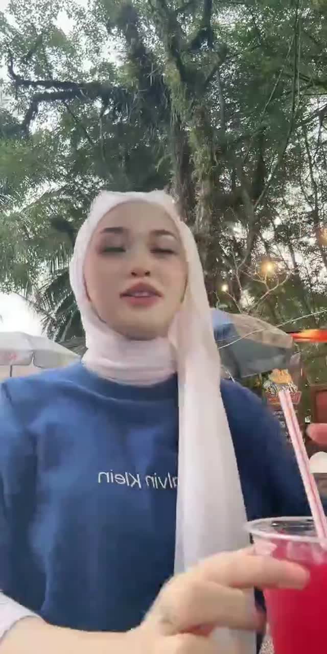 @_meelynaaa TikTok live recording