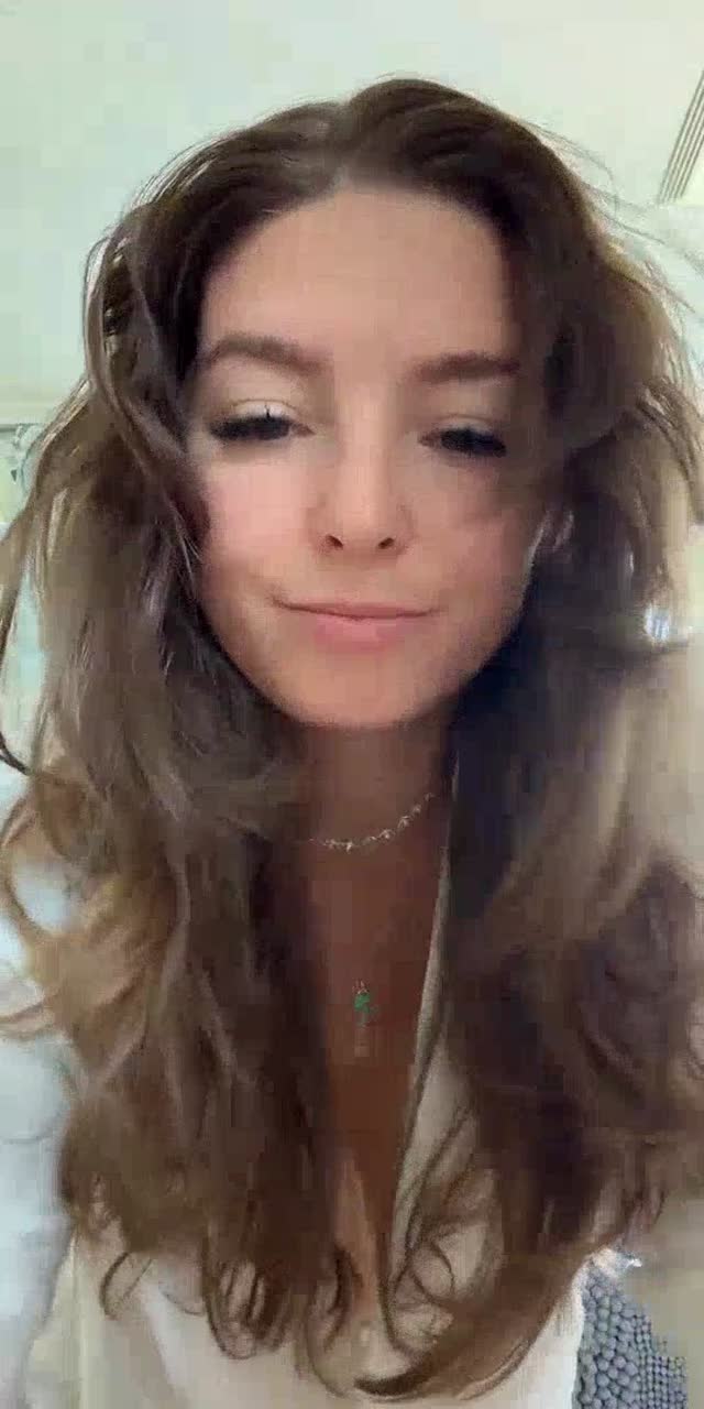@blossomleeella TikTok live recording