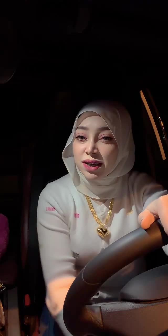 @fifynadhirashinederella TikTok live recording