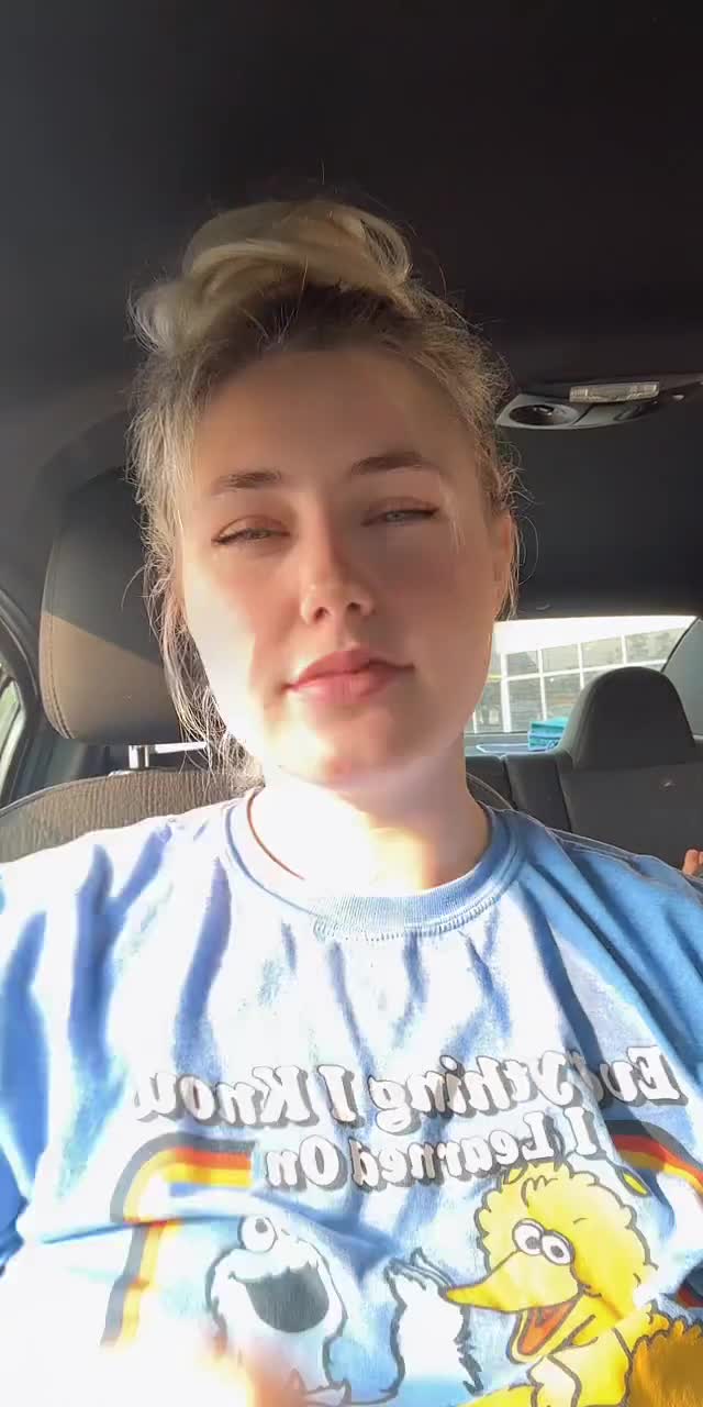 @adayinalifeofamillenial TikTok live recording