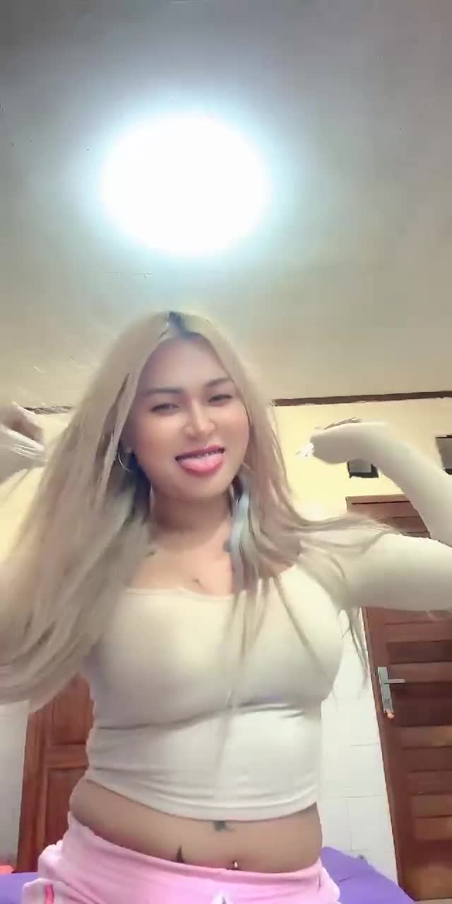@hana_khalifaaa TikTok live recording