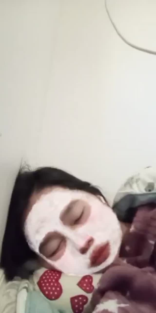 @ailyn.alvarez20 TikTok live recording
