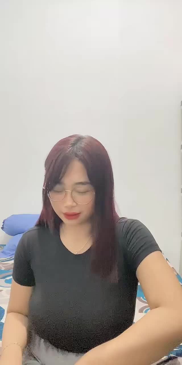 @definovitasr