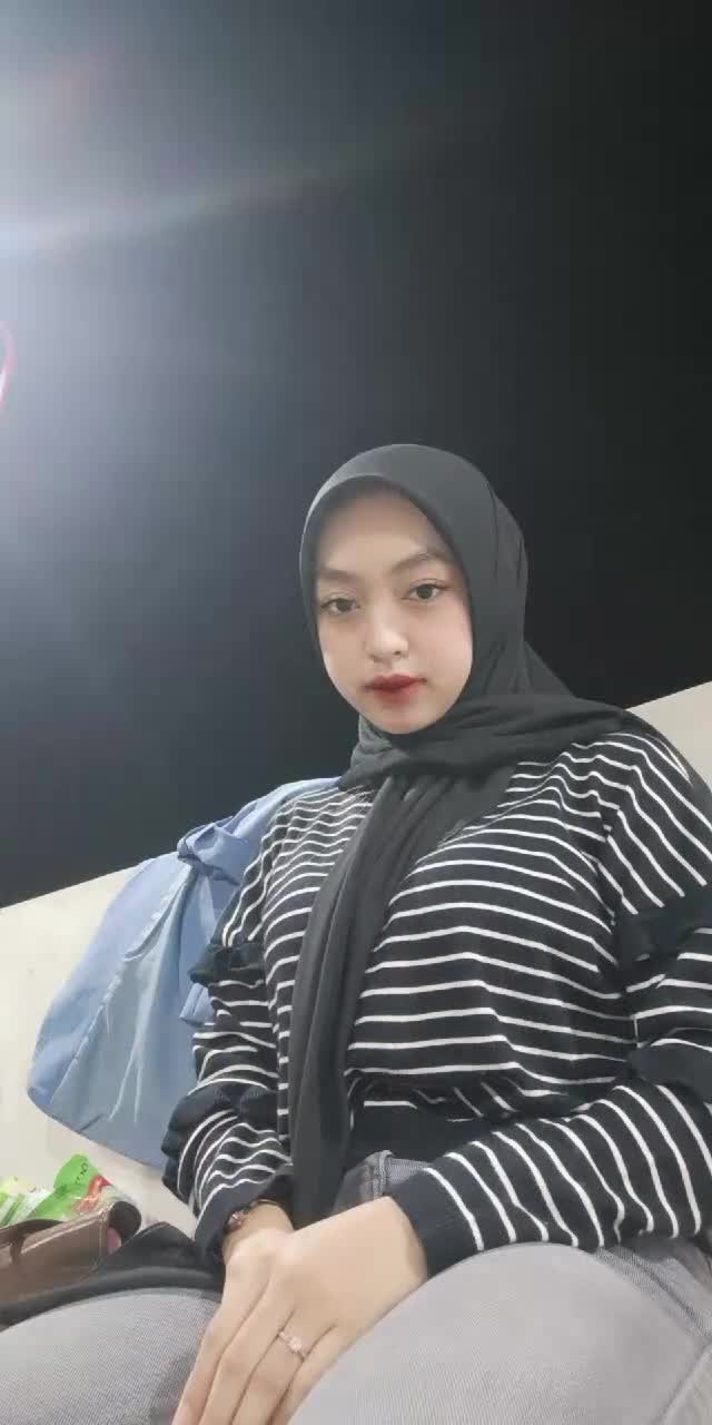 @hennyaulliya TikTok live recording