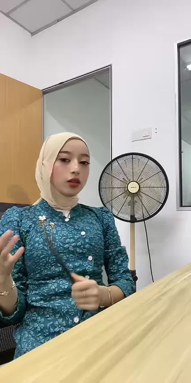 @nursya.el TikTok live recording