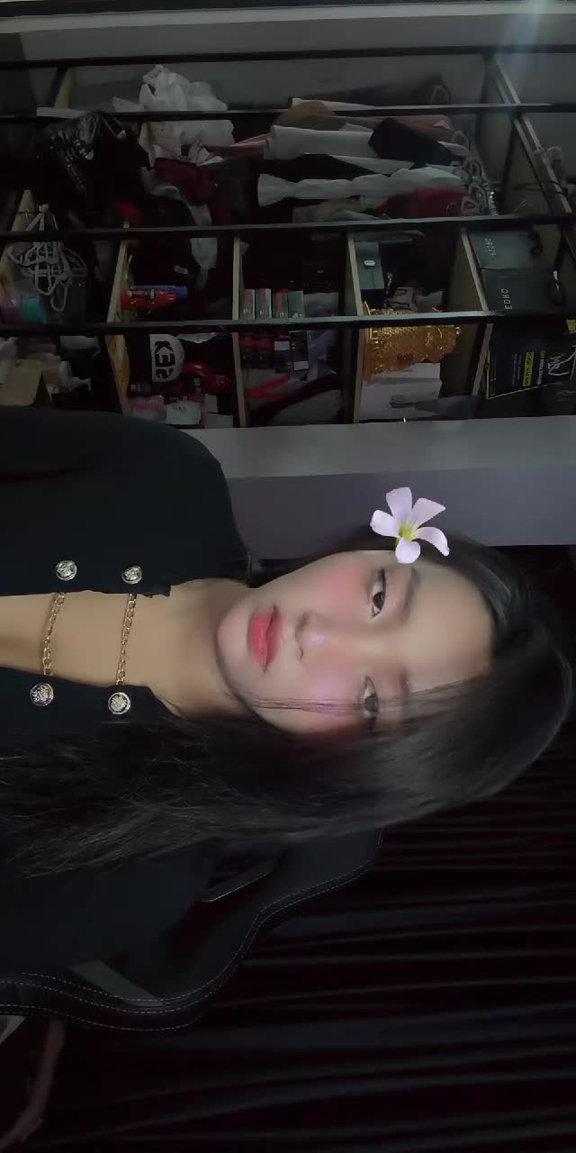 @hyne220400 TikTok live recording