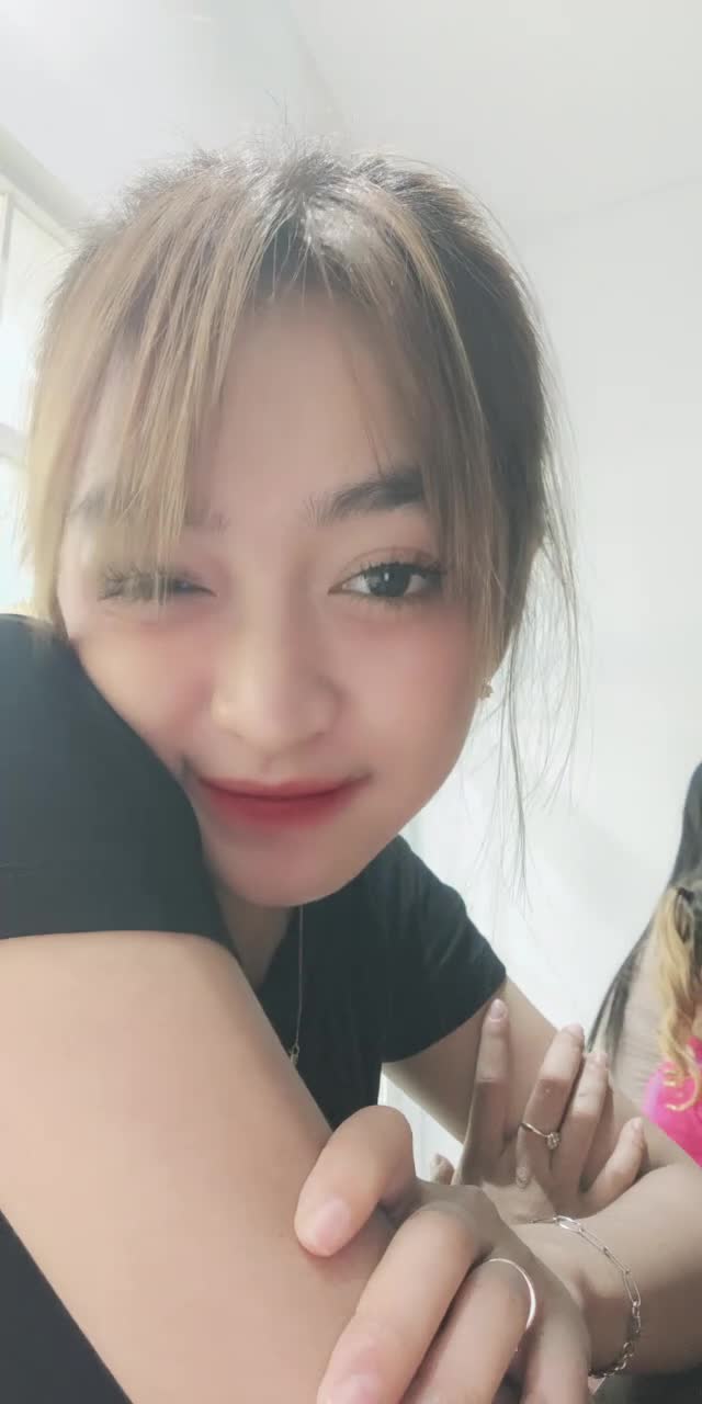 @hennyaulliya TikTok live recording