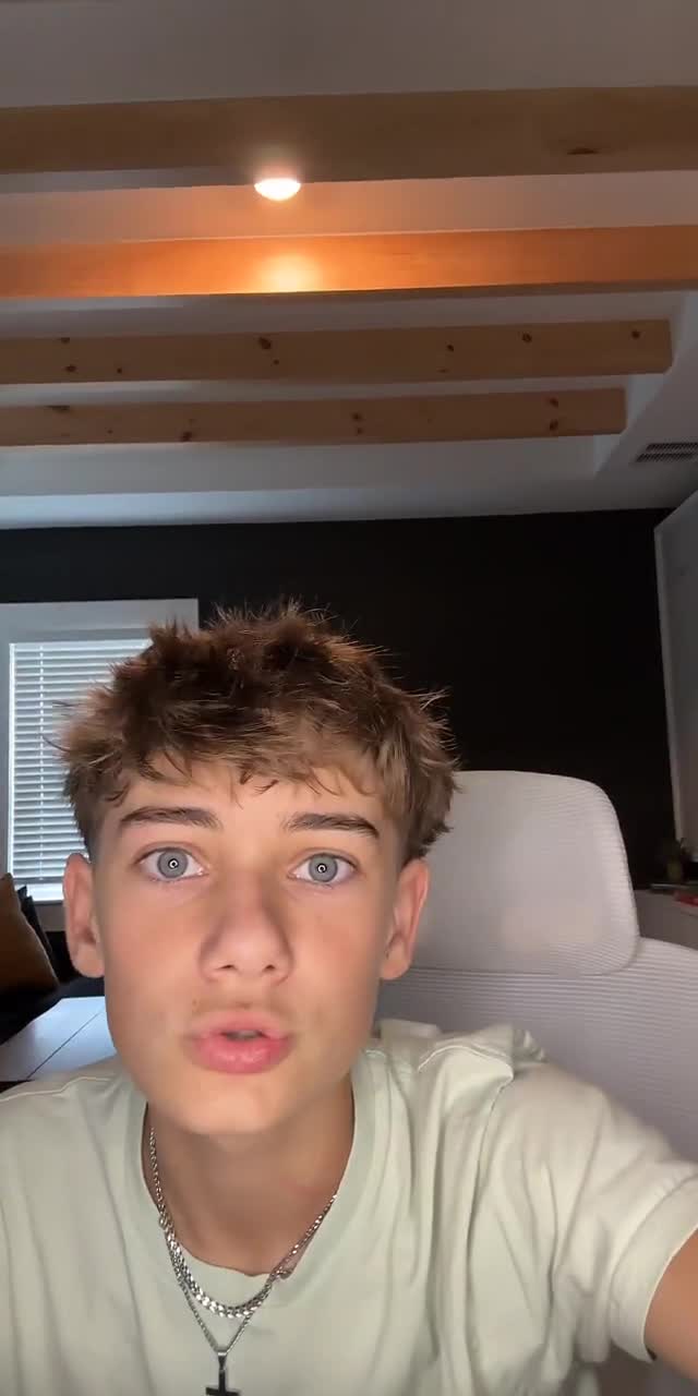 @941.crewnewton TikTok live recording