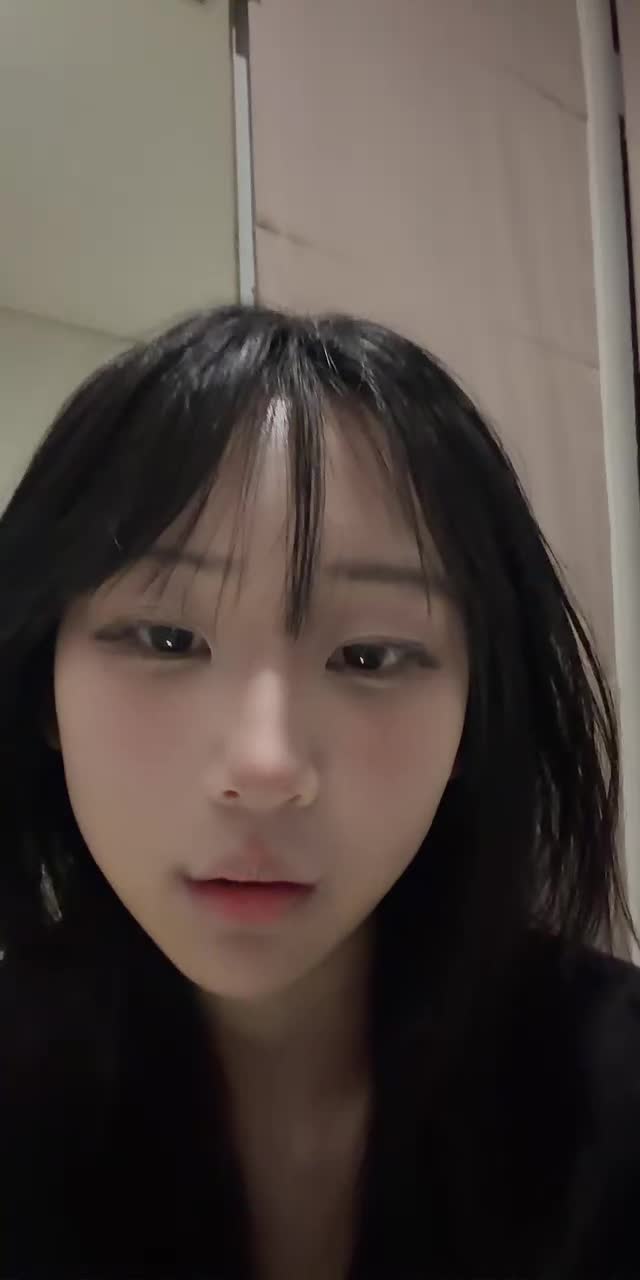 @v4yie TikTok live recording