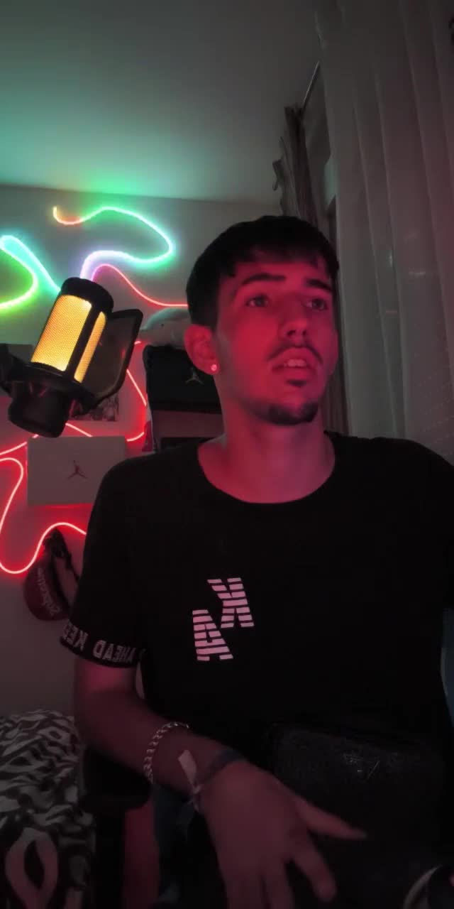 @akka.alex.05 TikTok live recording