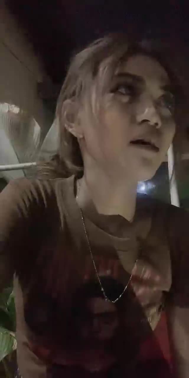 @tasyaa.geulis TikTok live recording
