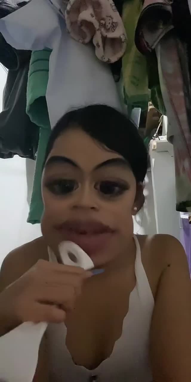 @khateeeii TikTok live recording