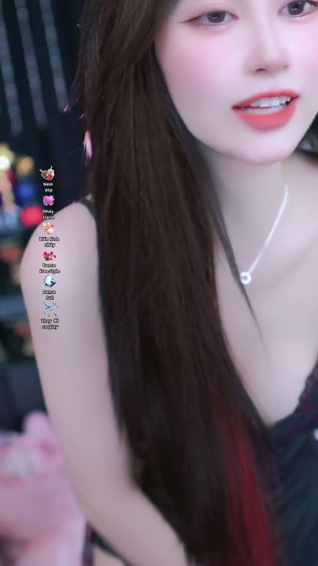 @meow.dancexinh TikTok live recording
