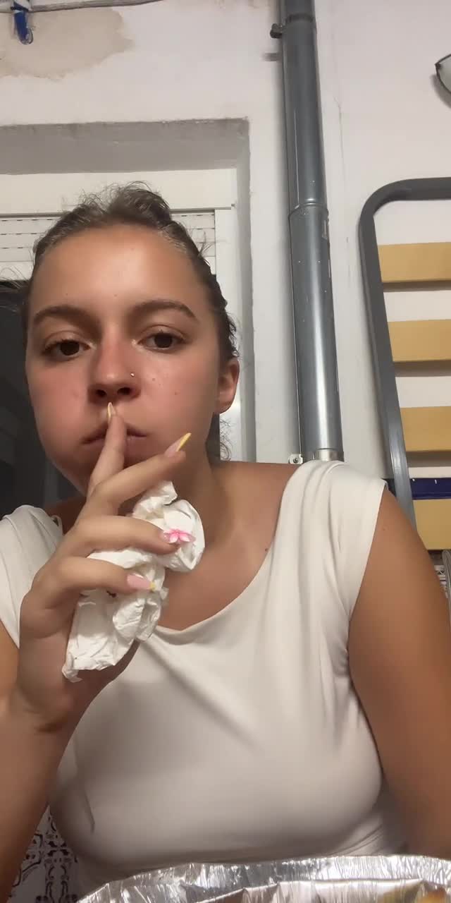 @ainaraberengueer_ TikTok live recording
