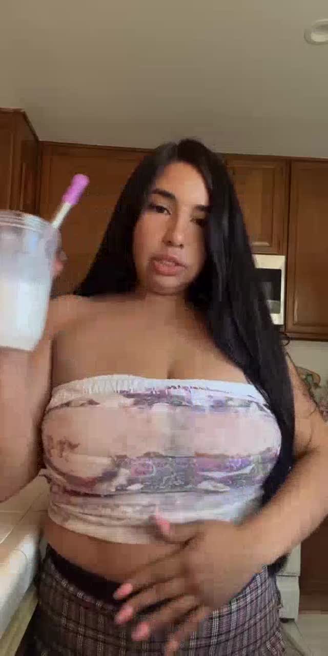 @hollysworld09 TikTok live recording