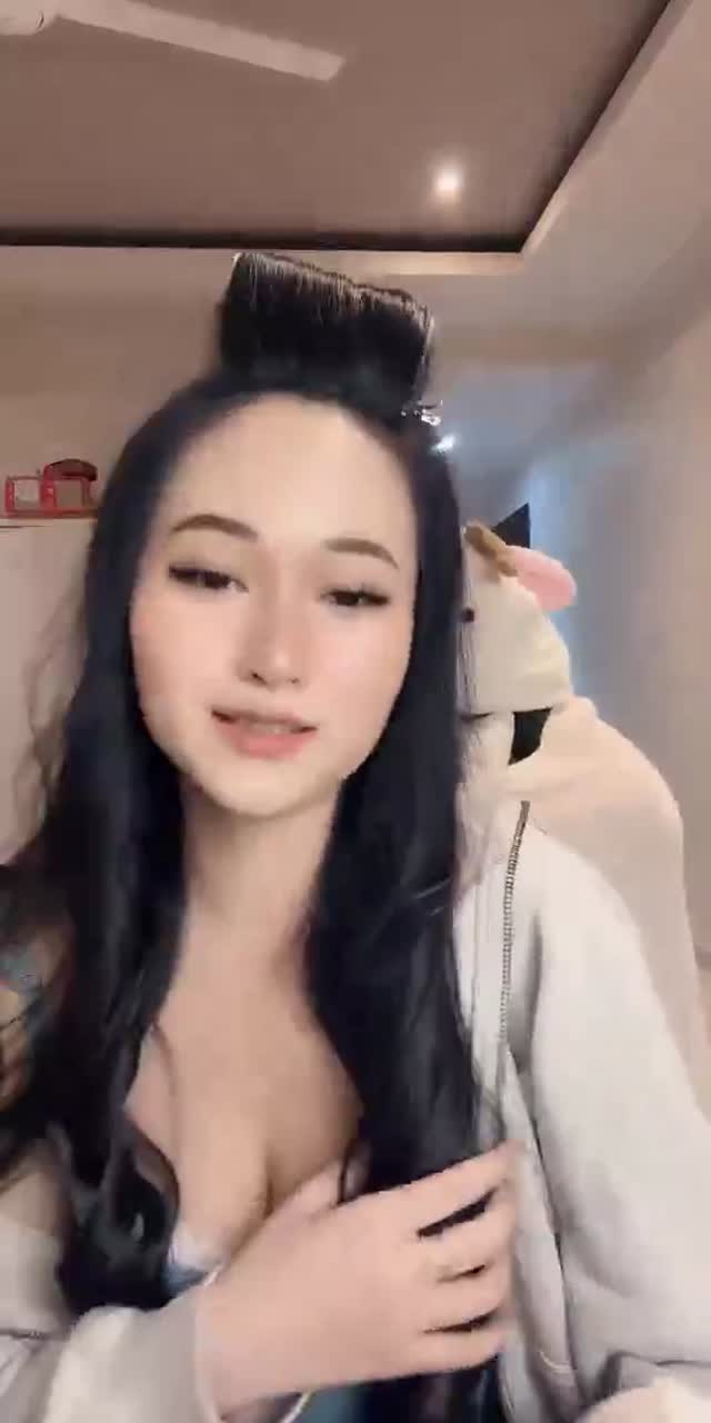 @akina.a TikTok live recording