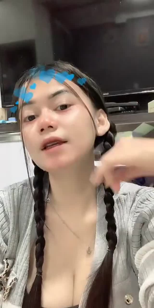 @elissnyuu TikTok live recording