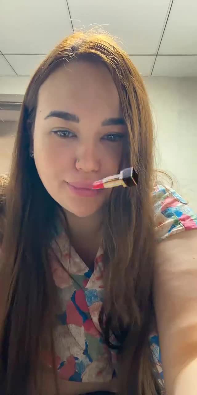 @viviennedubai TikTok live recording